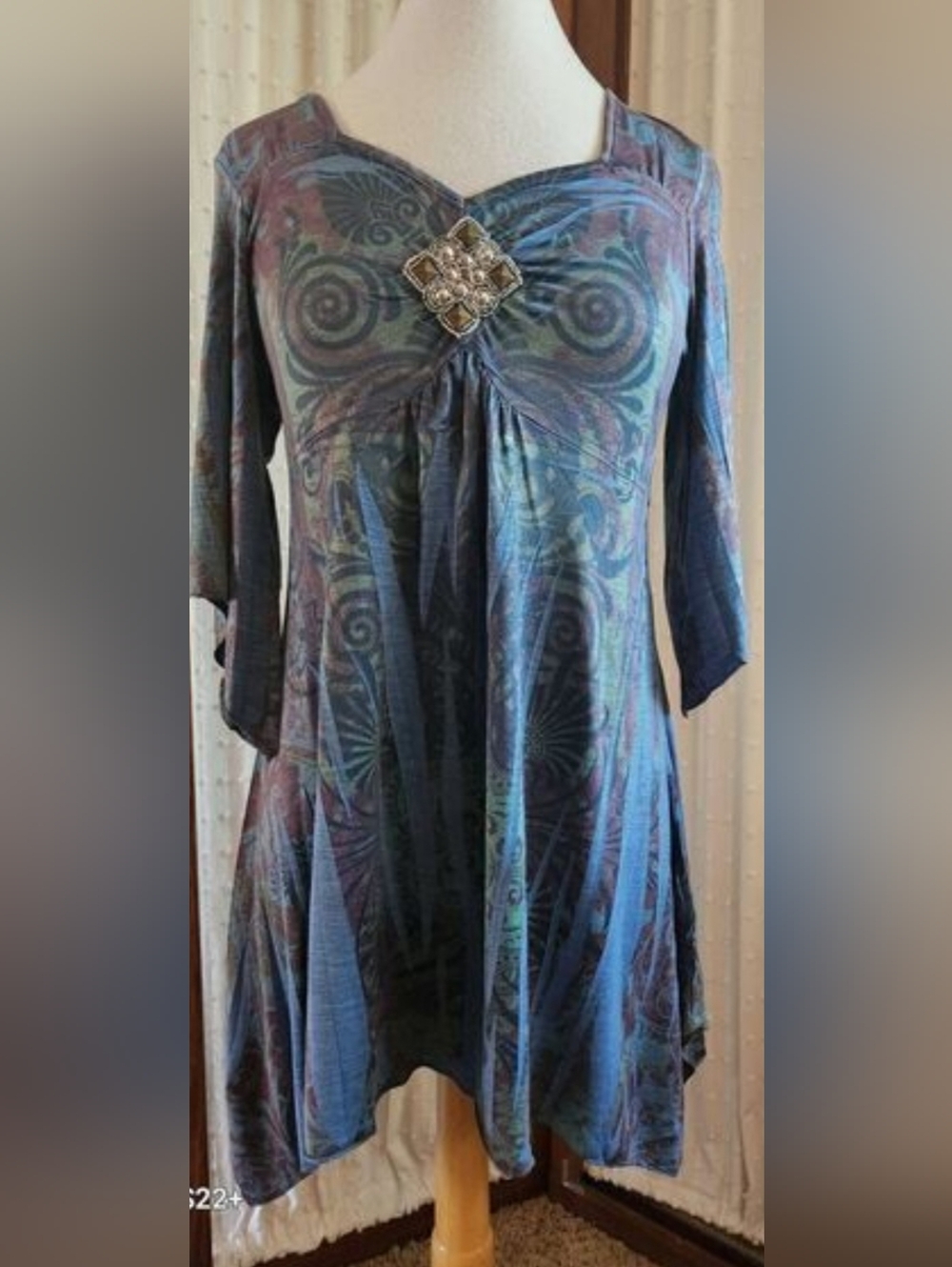 D5 One World Boho Sweatheart Neck Bell Sleeve Dress-Jewel Tones w brooch accent